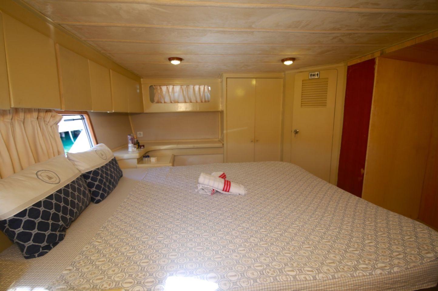 Princess 18m Motoryat-9