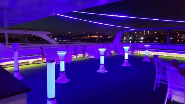 INVITATION_BOAT