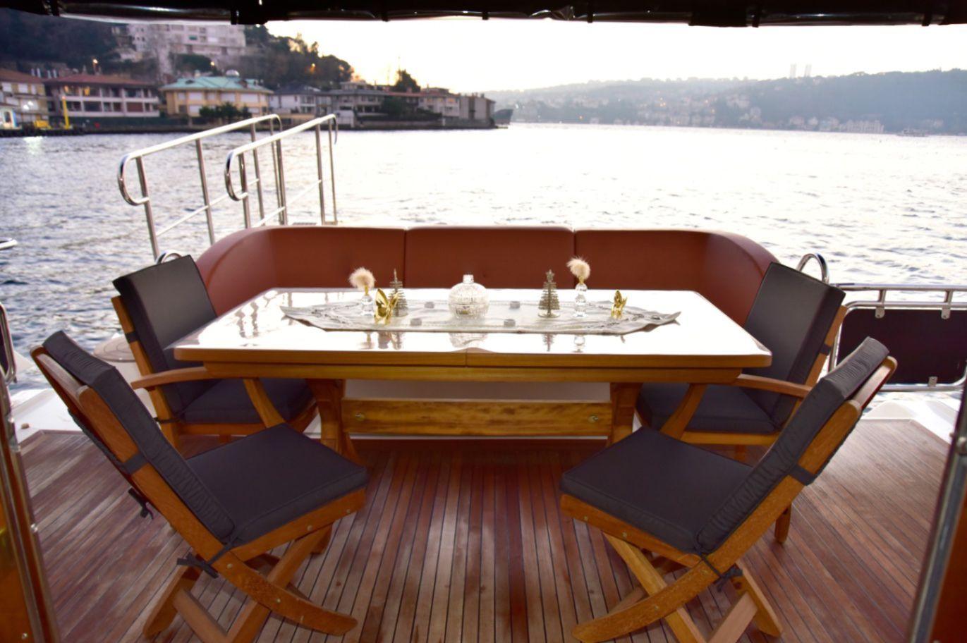 Azimut 65 Fly 22m Motor Yacht-1