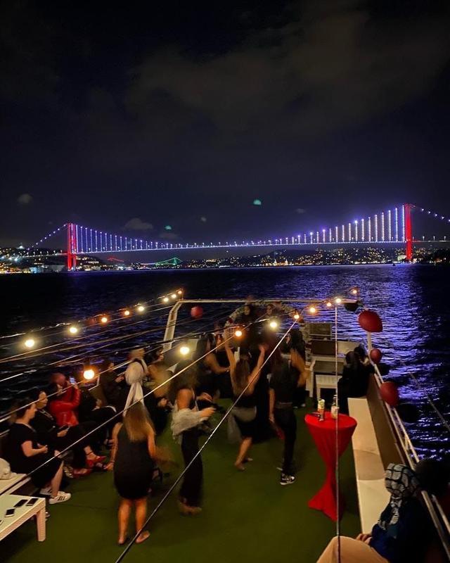 INVITATION_BOAT