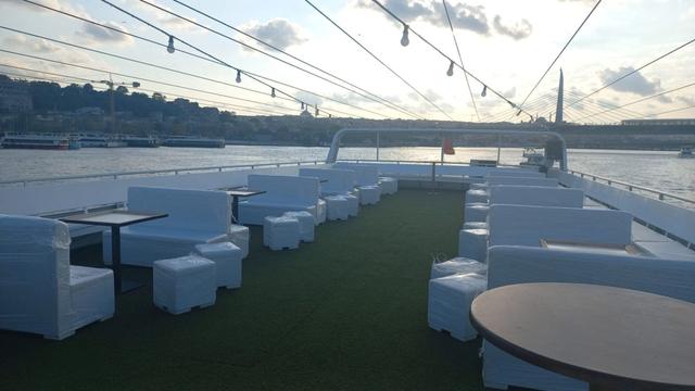INVITATION_BOAT
