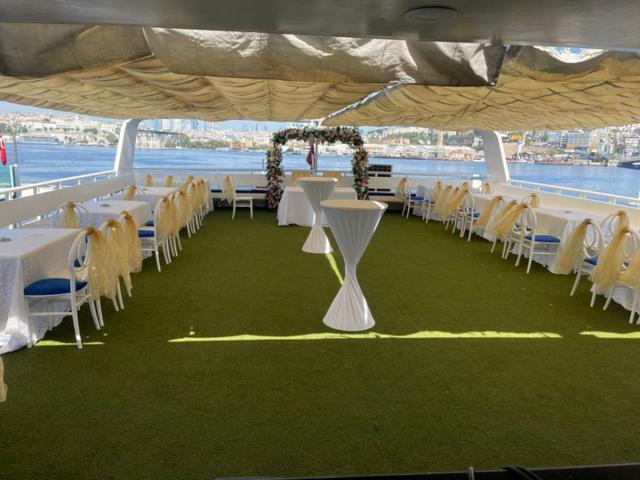 INVITATION_BOAT