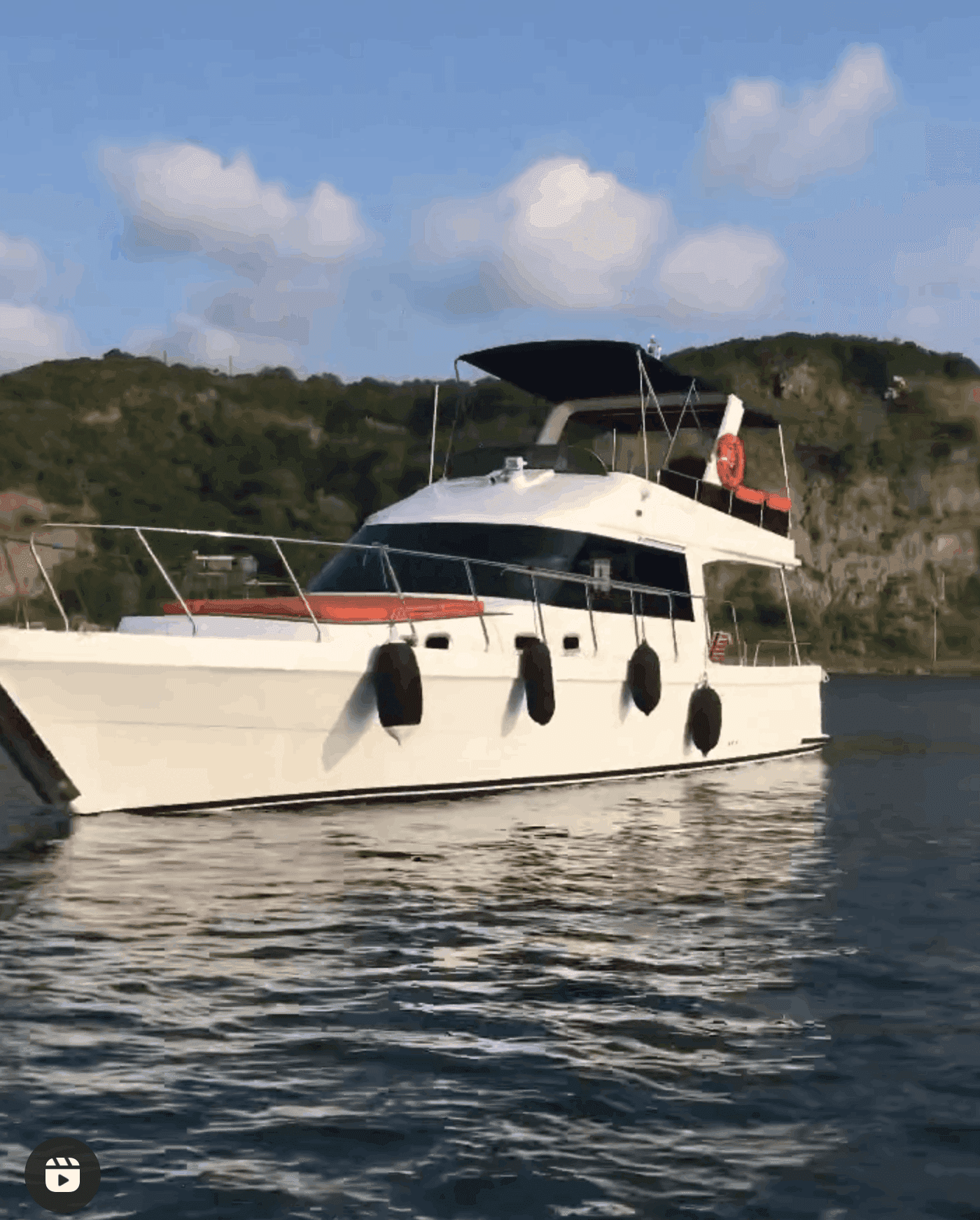 Custom made 14m Motor Yacht-2