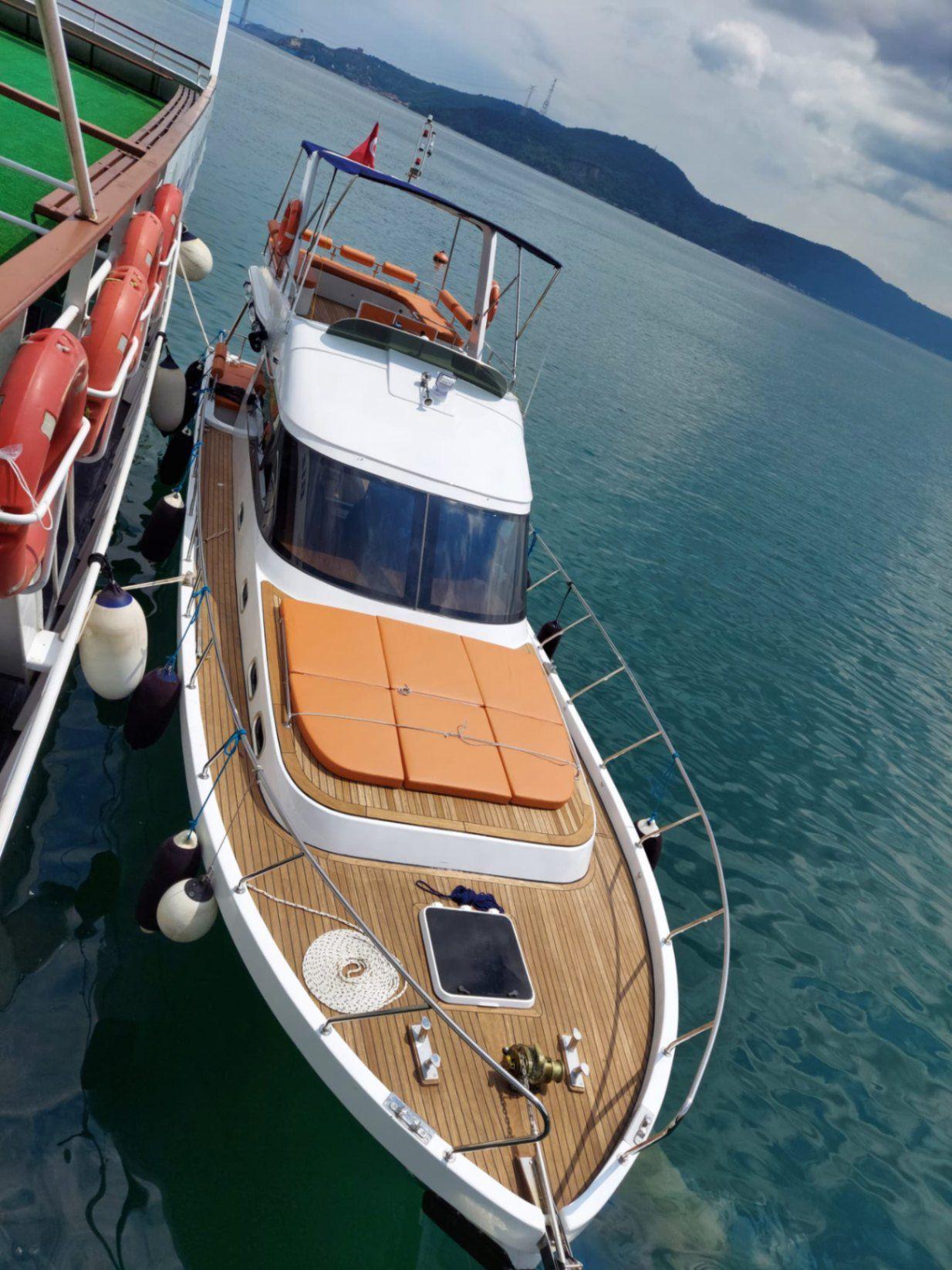 Custom made 14m Motor Yacht-1