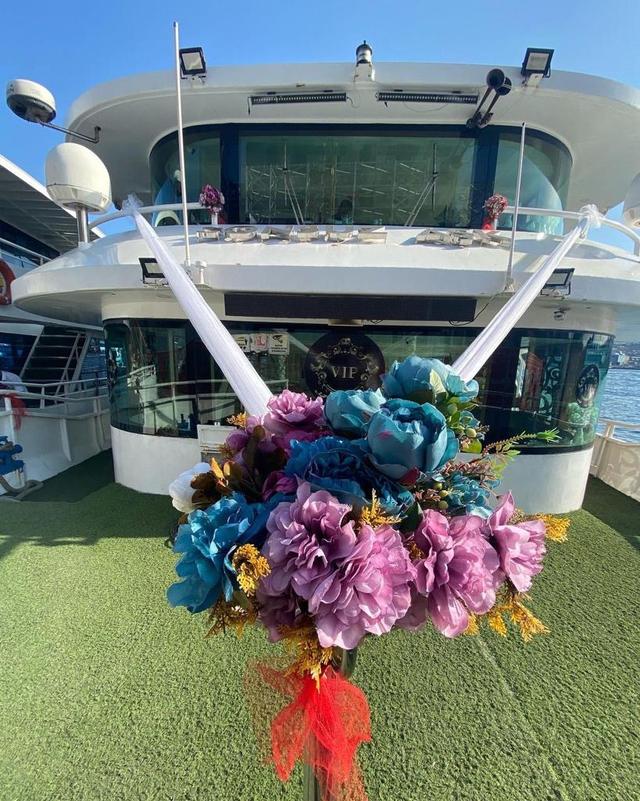 INVITATION_BOAT