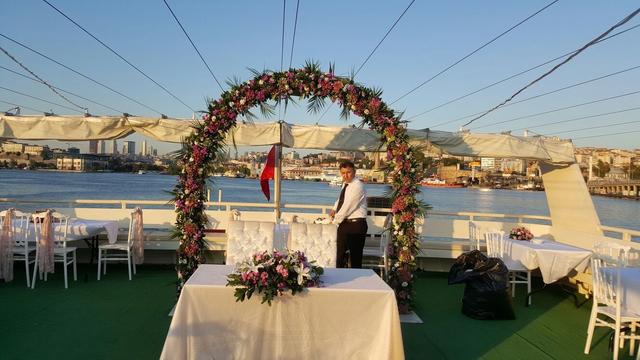 INVITATION_BOAT