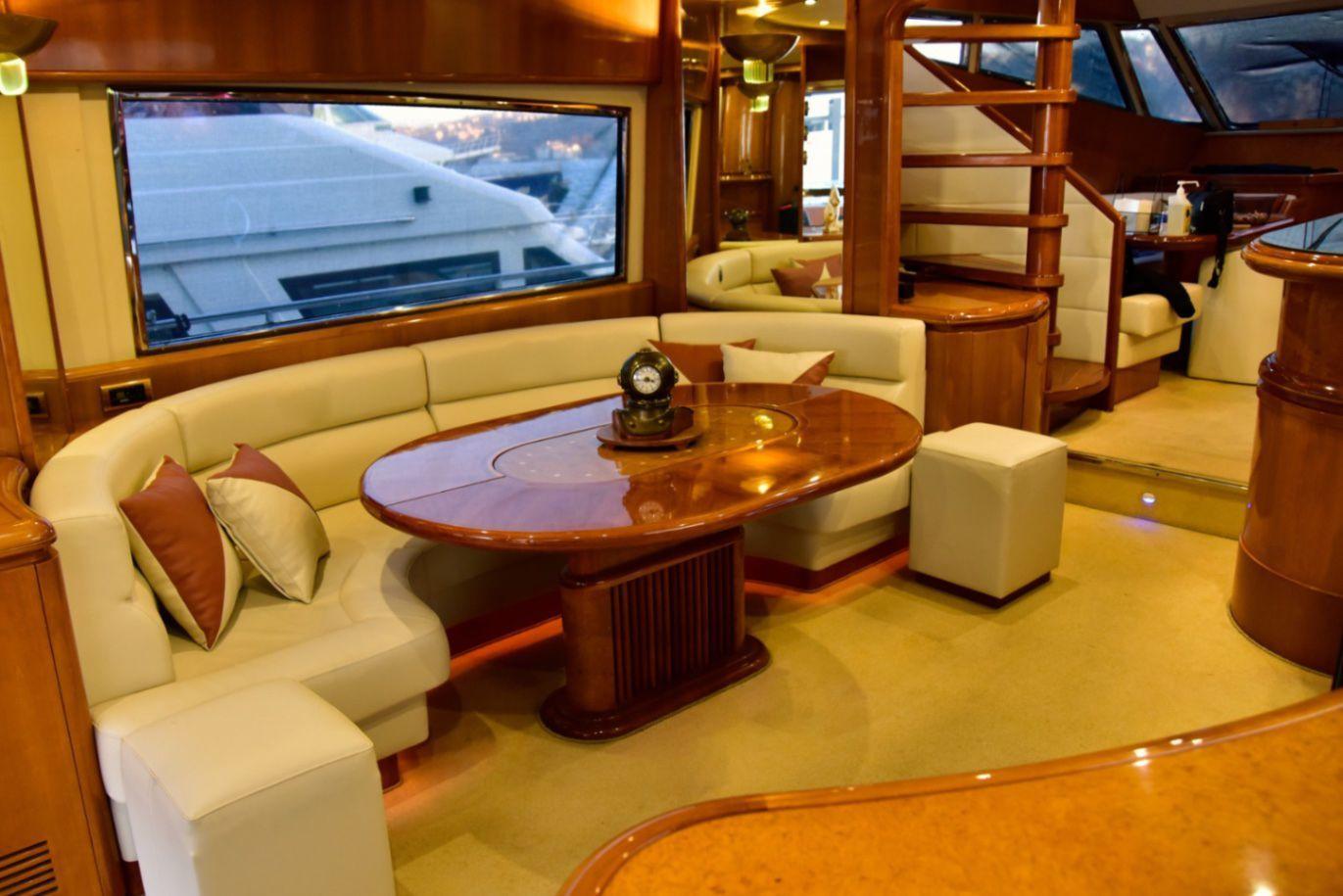 Azimut 65 Fly 22m Motor Yacht-3