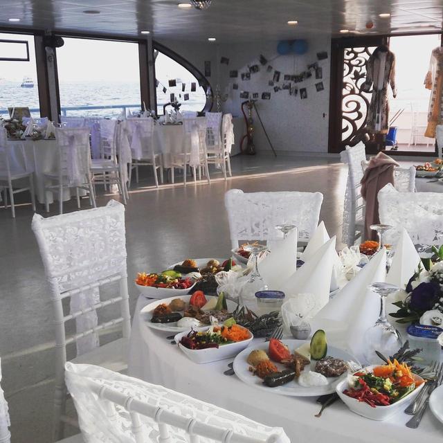 INVITATION_BOAT