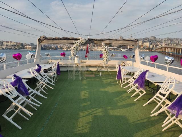 INVITATION_BOAT