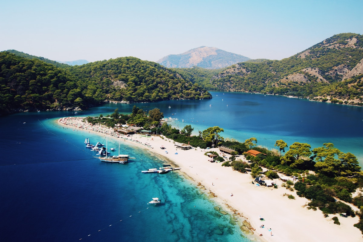 Ölüdeniz Plajı ve Denizi Nasıl?
